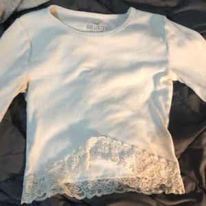 white hollister long sleeve